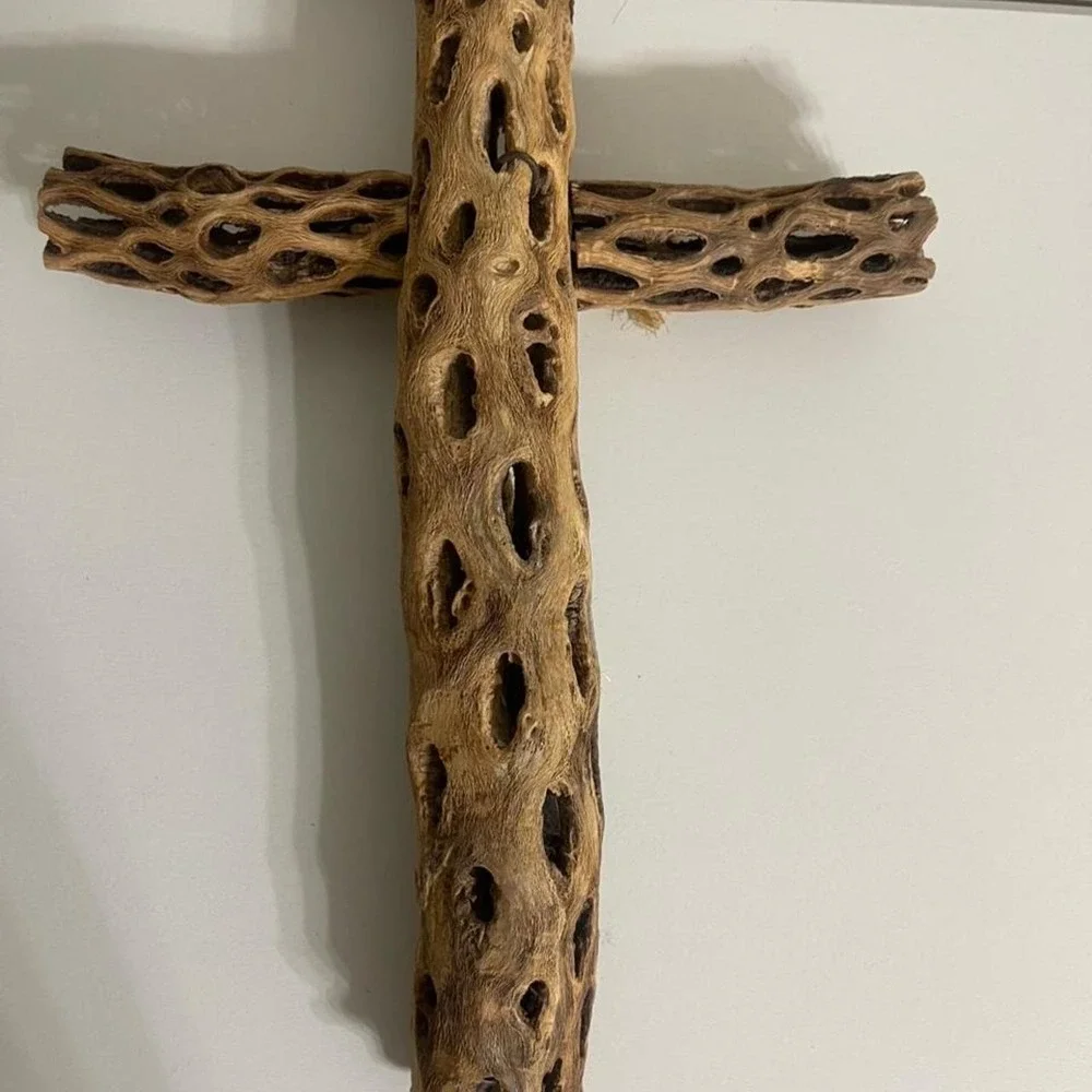 Vintage Rustic Driftwood cross with rope detail‎